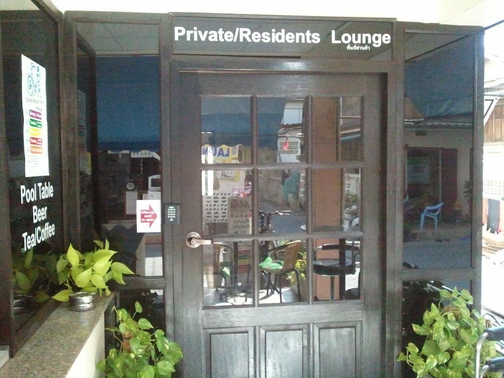 M & A Guesthouse Hua Hin Exteriör bild