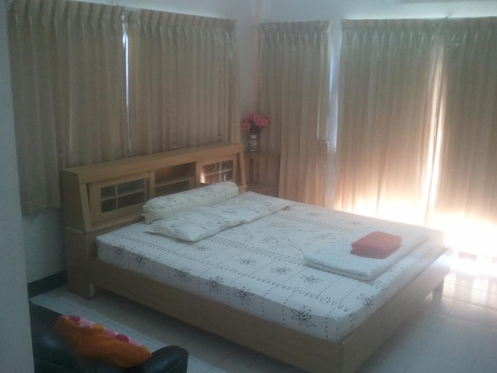 M & A Guesthouse Hua Hin Rum bild