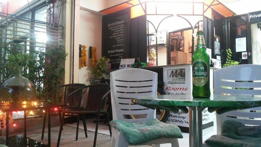 M & A Guesthouse Hua Hin Exteriör bild